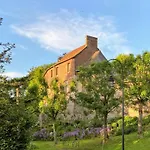Holiday home 4 Bedroom Awesome Home In Lyons-La-Foret