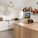 4 Bedroom Awesome Home In Lyons-La-Foret