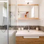 Holiday home 4 Bedroom Awesome Home In Lyons-La-Foret Lyons-la-Foret