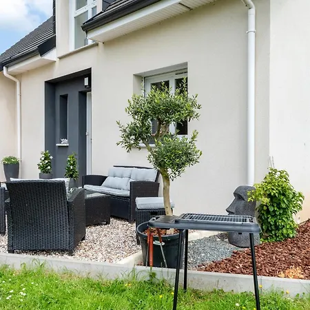 4 Bedroom Awesome Home In Lyons-La-Foret Lyons-la-Foret